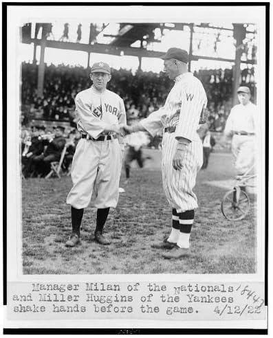 HistoricalFindings Fotoğraf: Menajer Clyde Milan, Nationals, Miller Huggins, Yankees El Sıkışıyor, Oyun, Saha, 1922