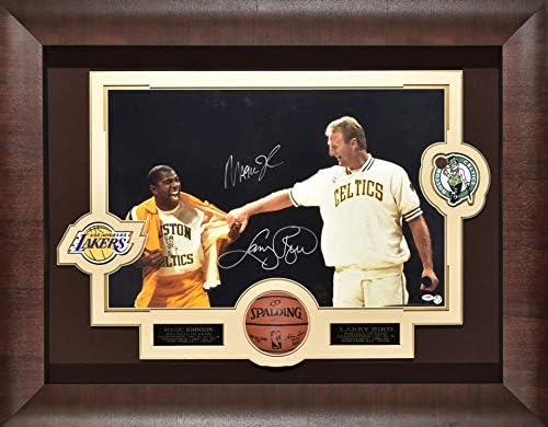 Özellikler Basketbol Çerçeveli 47x37x5 İmzalı Basketbol Topları eşliğinde imzalı Larry Bird ve Magic Johnson fotoğrafı